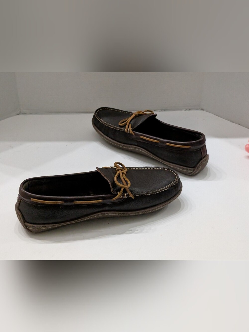 NWOT L.L. Bean Mens 11 Handsewn Moccasin Brown Leather Flannel-Lined Slippers U1 - Picture 5 of 8